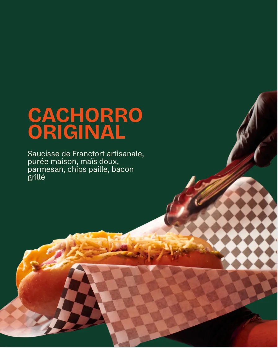 Le Cachorro Original : saucisse de Francfort artisanale, purée maison, maïs doux, parmesan, chips paille, bacon